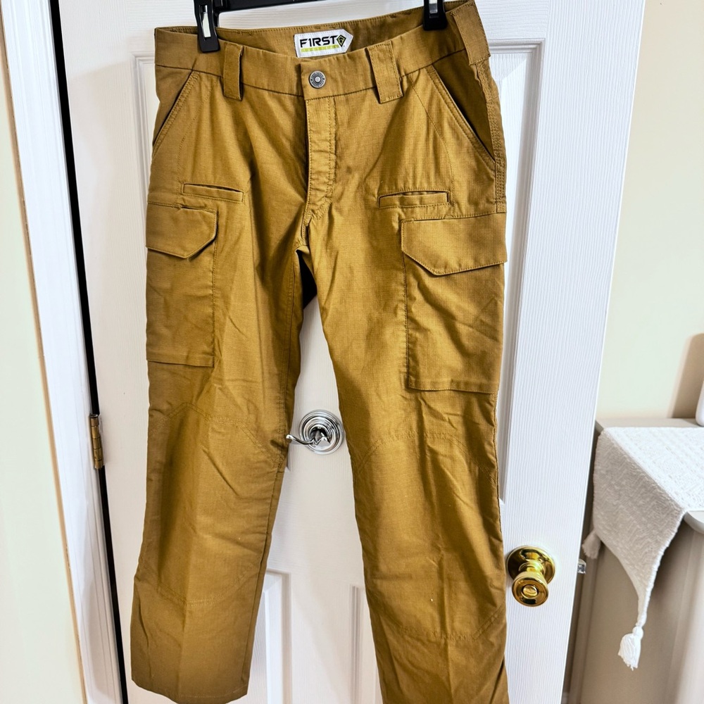 Women’s Tactical Pants, 10 Reg, OD Green color - Picture 4 of 7